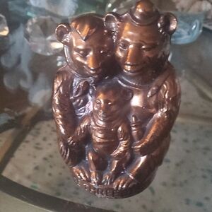 Bronze Bear Family Banl